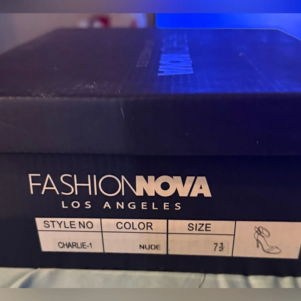 Fashion Nova Strapped Success Heel Charlie - Picture 6 of 6